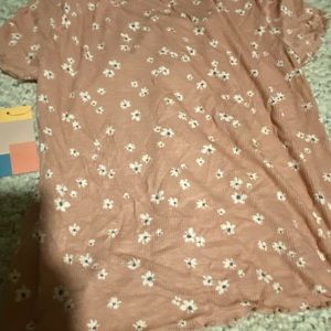 Girls’ shirt NWT.
